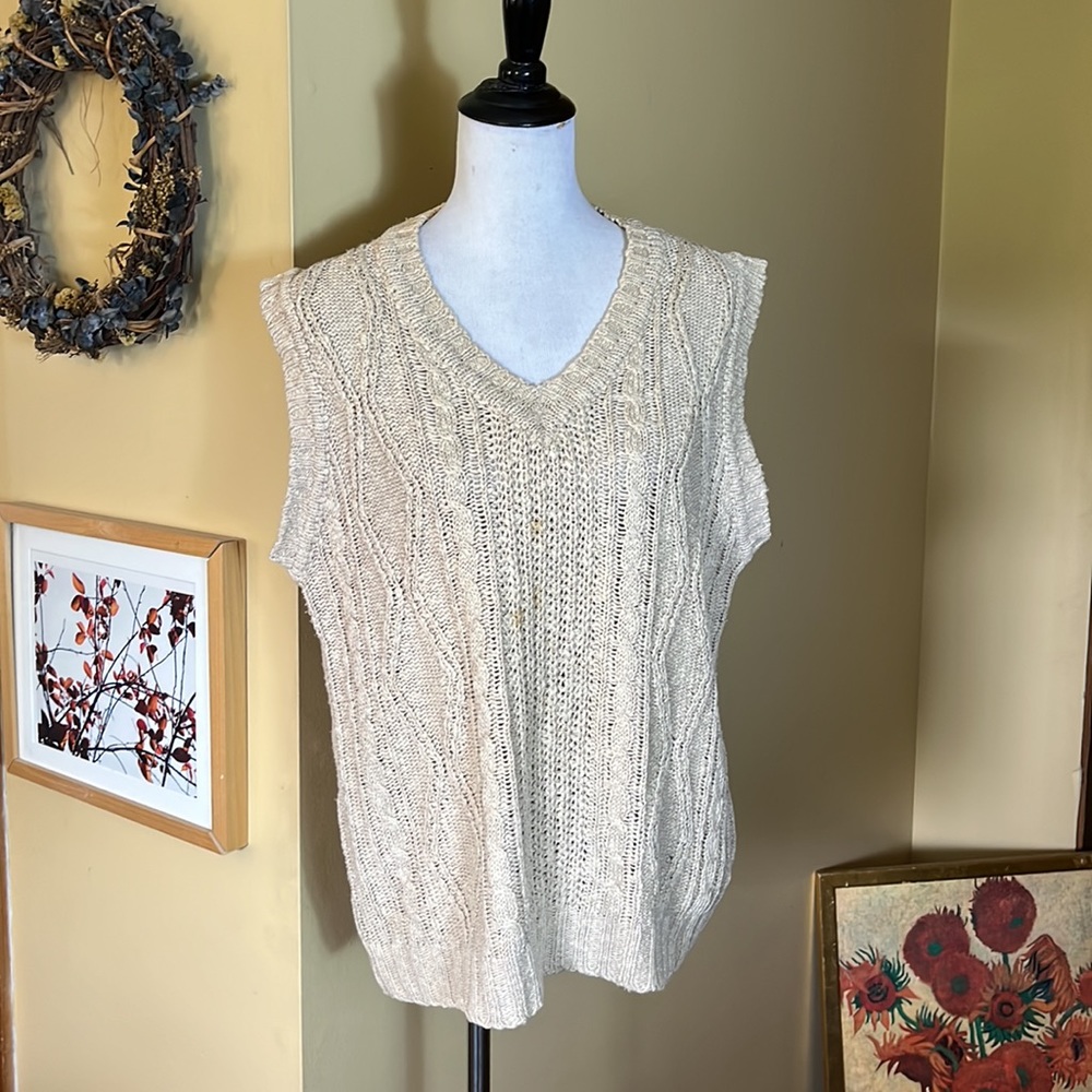 Vintage 80s BANANA REPUBLIC Size Medium Classic Cableknit Vest Linen & Cotton